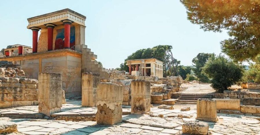 Knossos Palace, Museum & Heraklion City Tour From Chania - Heraklion Archaeological Museum completes the picture