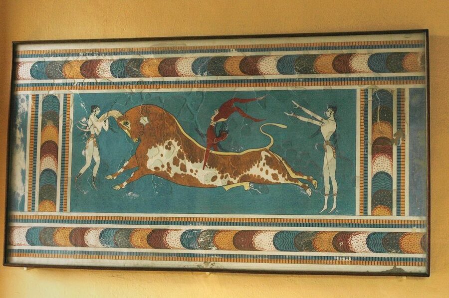 Knossos Palace Skip-the-Line Ticket & Private Guided Tour - Why Knossos is worth your time