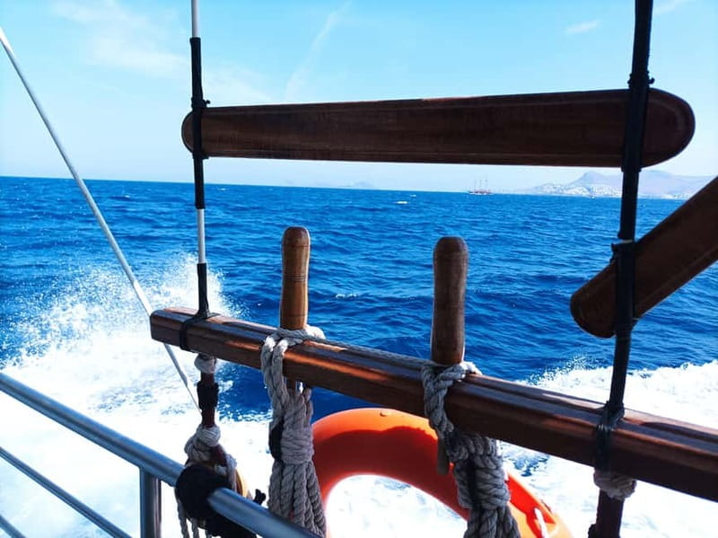 Kos: 3-Island Cruise with Lunch and Hotel Transfer - Pserimos: a final island pause