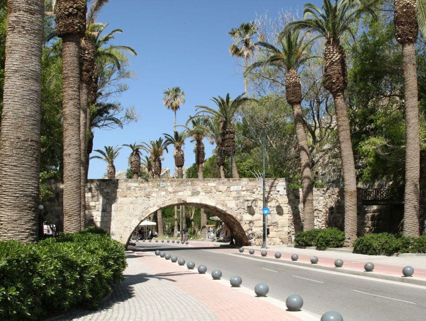 Kos: Island Highlights Bus Tour with Greek Honey Tasting - Key points at a glance