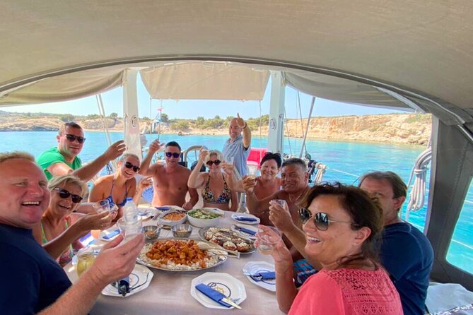 Kos: Small Group Full-Day Sailing with Meal, Drinks, & Swim - The 20-meter sailing boat and small-group setup