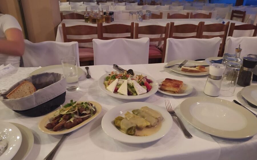 Kos: Tavern Dinner Experience with Greek Dancing and Wine - Should you book the Zia tavern dinner?