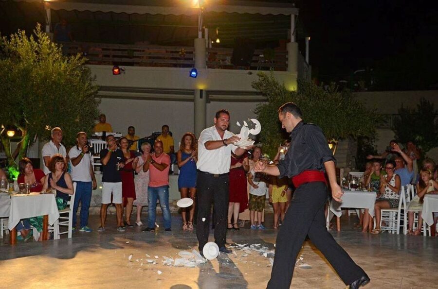 Kos: Tavern Dinner Experience with Greek Dancing and Wine - Is $75 fair value?