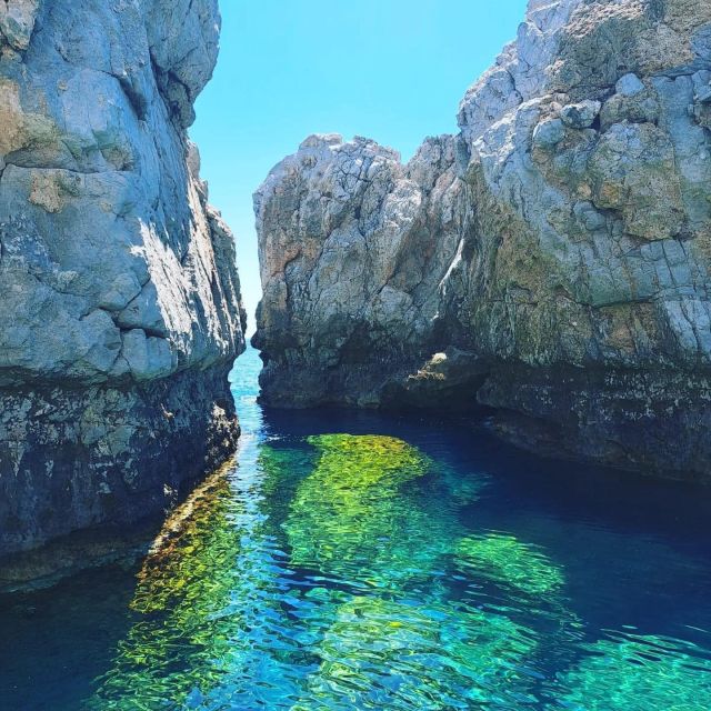 Lindos,Pefkos: All inclusive Swim & Snorkel Boat Cruise - Navarone Bay, 30 minutes in the water