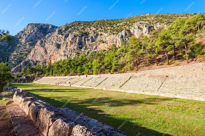 Mercedes Private Tour to Delphi and Arachova - Delphi Archaeological Museum: Three Hours of Context