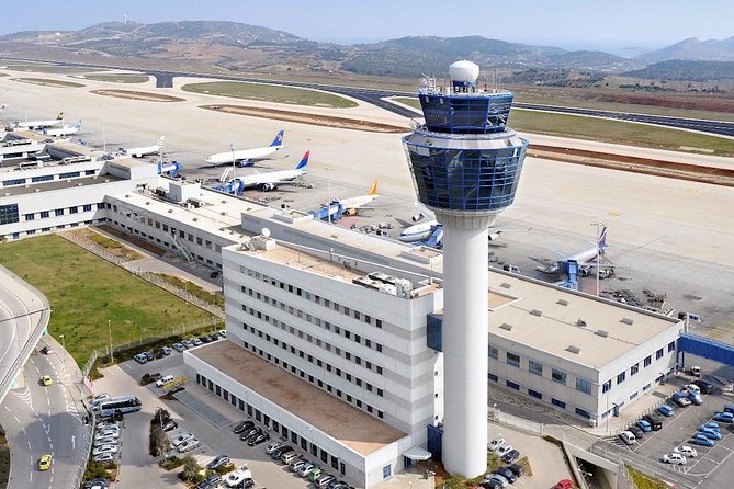 Mercedes Private transfer from Athens to International Airport - What the 35-minute ride is really buying you