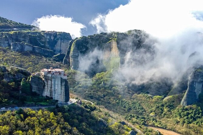 Meteora: Panoramic Morning Small Group Tour with Local Guide - Great Meteor Monastery, the largest stop