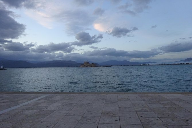 Mycenae and Nafplion Day Trip from Athens with Official guide - Walking through Mycenae and the Lions Gate