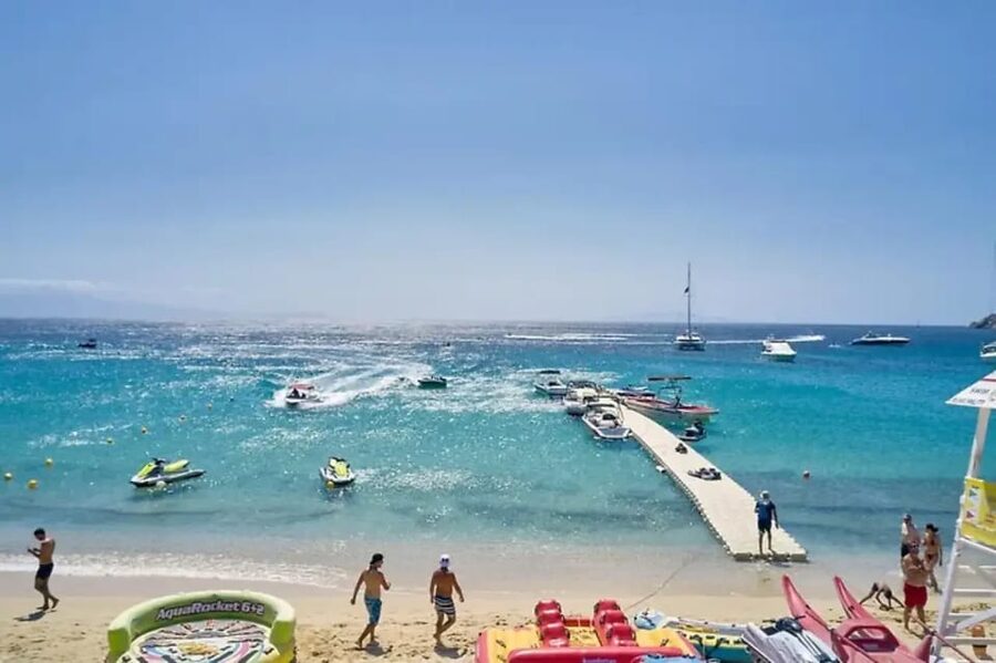 Mykonos: Beach Escape and Free Time in Mykonos Town - Making the most of 105 minutes in town
