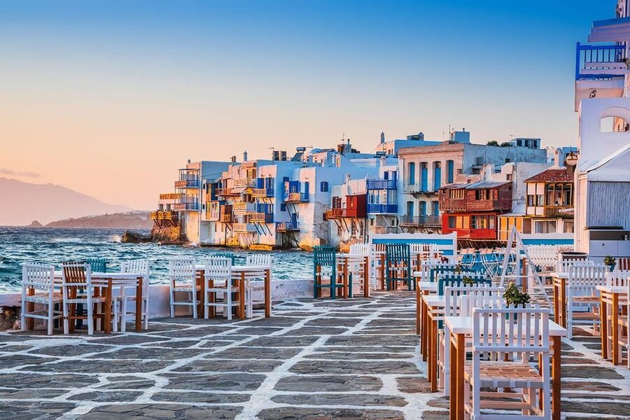 Mykonos: Private Tour Island With A Local - Pickup, timing, and the four-hour rhythm