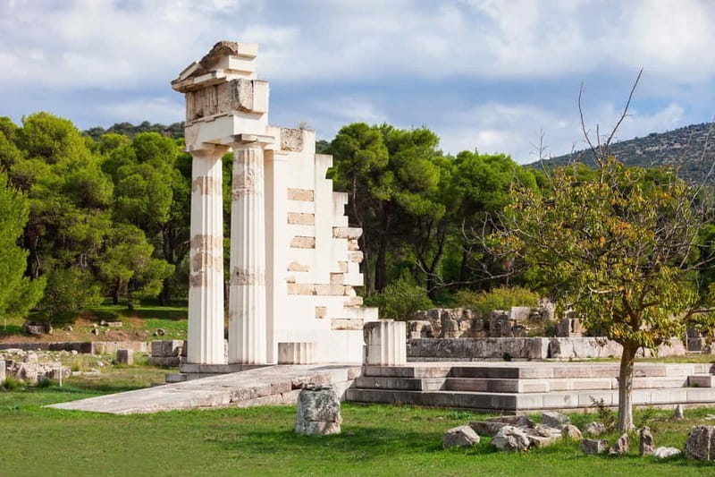 Nafplion: Mycenae and Epidaurus Day Tour - Why Mycenae makes a strong first stop
