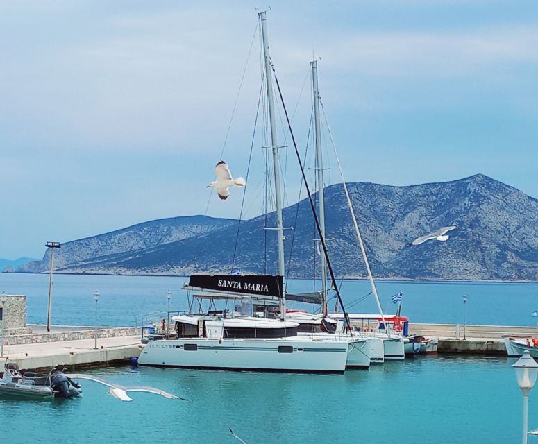 Naxos: Naxos Catamaran Sailing Cruise with Lunch and Drinks - Lunch onboard: moussaka, dakos, and fruit