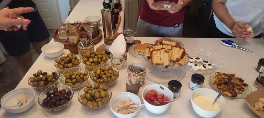 Naxos: Private E-Bike Tour with Farm Lunch - Why this four-hour ride works so well