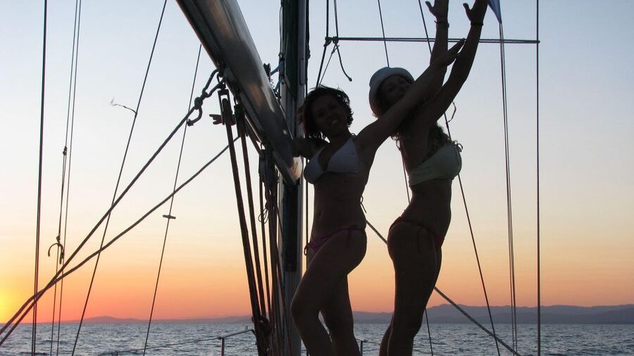 Neos Marmaras: Sunset West Sithonia Islets Sailboat Tour - A quiet cove for swimming and snorkeling