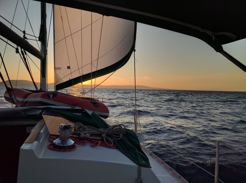 Neos Marmaras: Sunset West Sithonia Islets Sailboat Tour - Who will enjoy this three-hour cruise