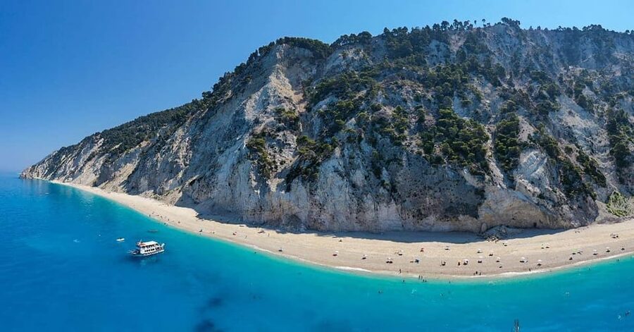Nydri: Boat Cruise to the famous beaches of Lefkada - Egremni: two hours on a remote shore
