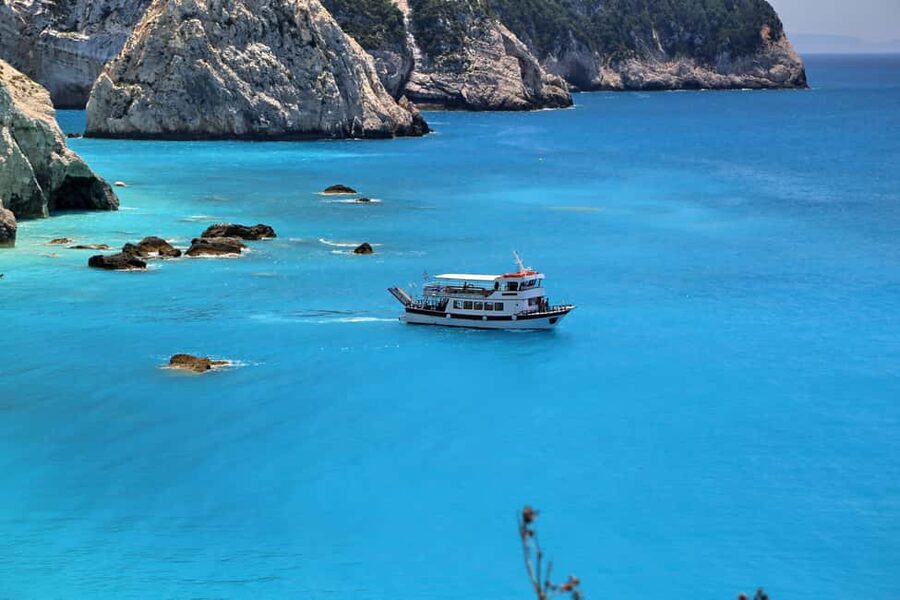 NYDRI: Cruise to Egremni, Porto Katsiki, Agiofili of Lefkada - Porto Katsiki, viewed from the water