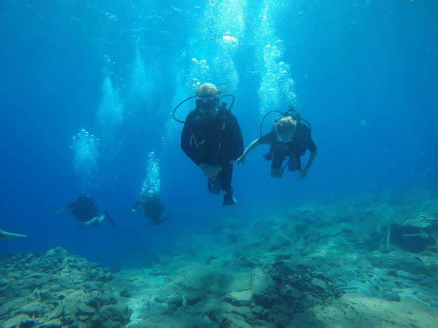 Oia: 2 Guided Scuba Dives off Santorini for Certified Divers - Meeting the Atlantis Oia team at 9:00 AM