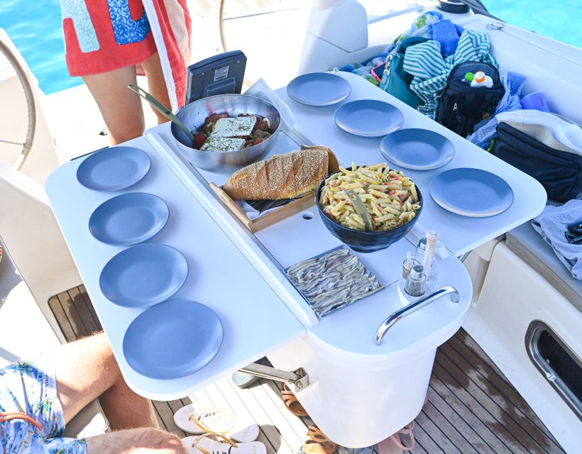 Paros: Iraklia, Schinoussa, & Naxos Sailing Tour with Lunch - Key points before you book
