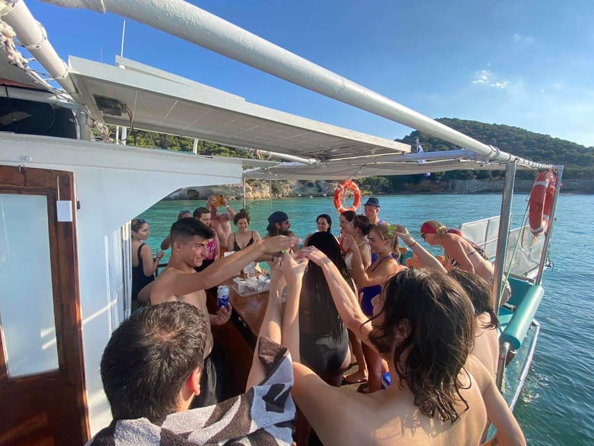 Porto Rafti: Athens Cruise Tour with Mediterranean BBQ - Who will get the most from the $76 price