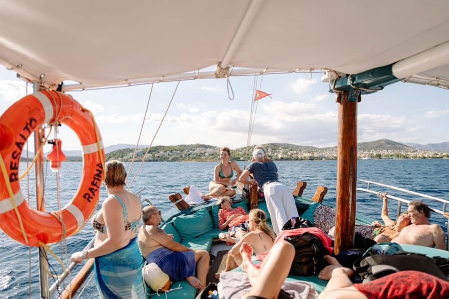 Porto Rafti: Athens Cruise Tour with Mediterranean BBQ - Four swim stops, four different coastal moods