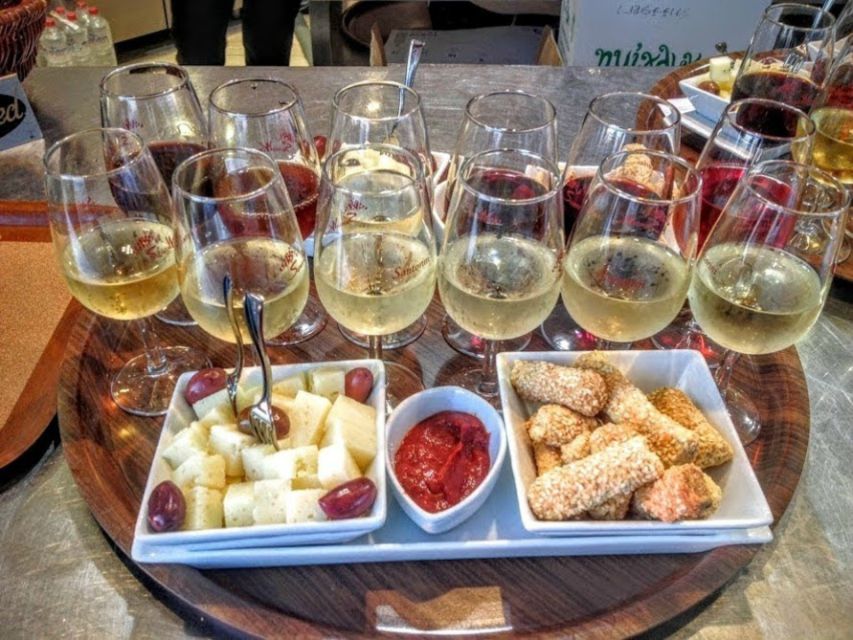 Private Group Visit to Akrotiri & 3 Wineries with Tastings - What to bring and what to clarify