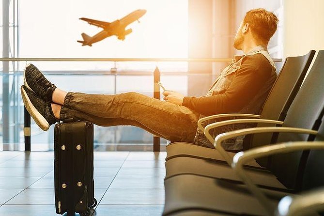 Private Transfer Athens Airport Pick-up (Shuttle Service) - Vehicle choices and comfort for up to four people