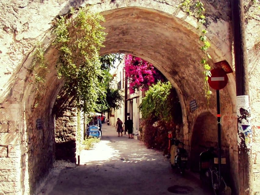 Rethymno: Old Town Walking Tour with Meal - Who should book this Rethymno experience?