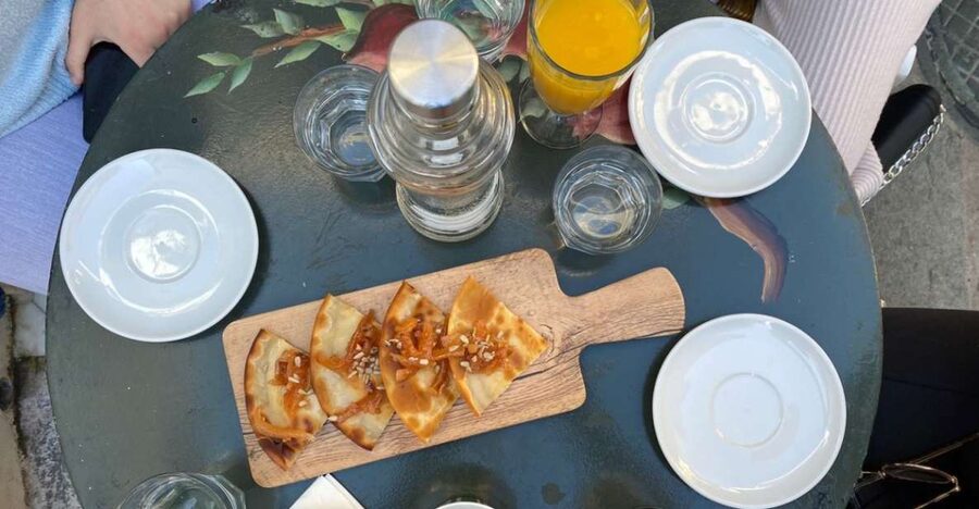 Rethymno: Old Town Walking Tour with Meal - Why this four-hour food walk works