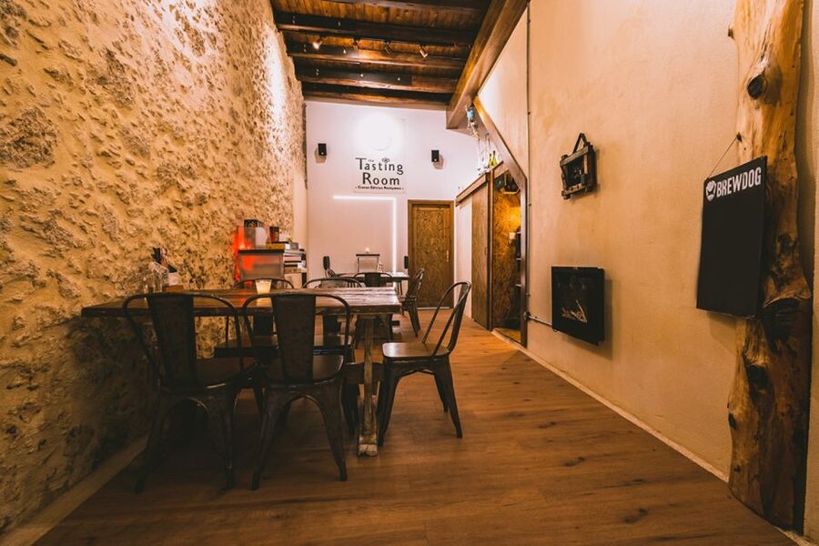 Rethymno: Old Town Walking Tour with Meal - Watching a 63-year phyllo tradition