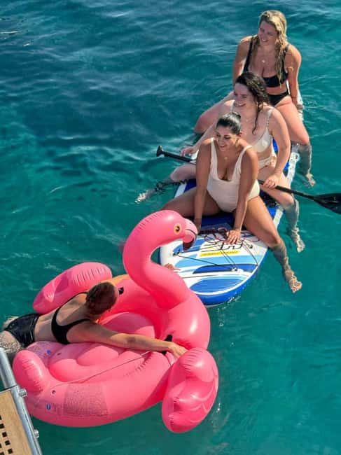 Rethymno: Sailing Catamaran Cruise with Meal & Drinks - Lunch on board, with seafood, meat, and local flavors