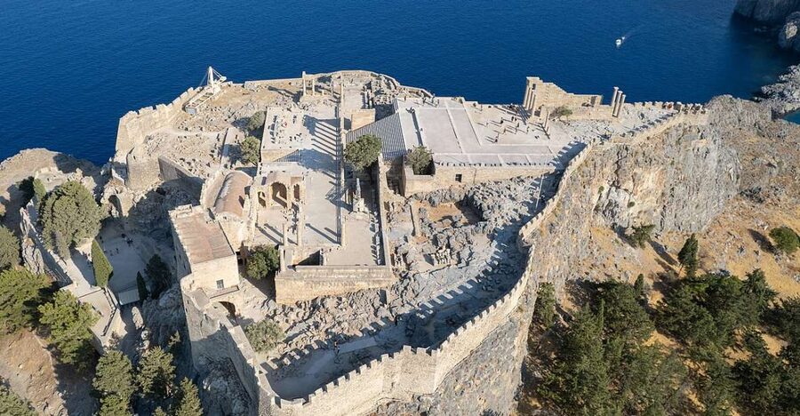 Rhodes: Acropolis of Lindos Entry Ticket with Audio Guide - Reaching the Acropolis and sorting out the meeting point