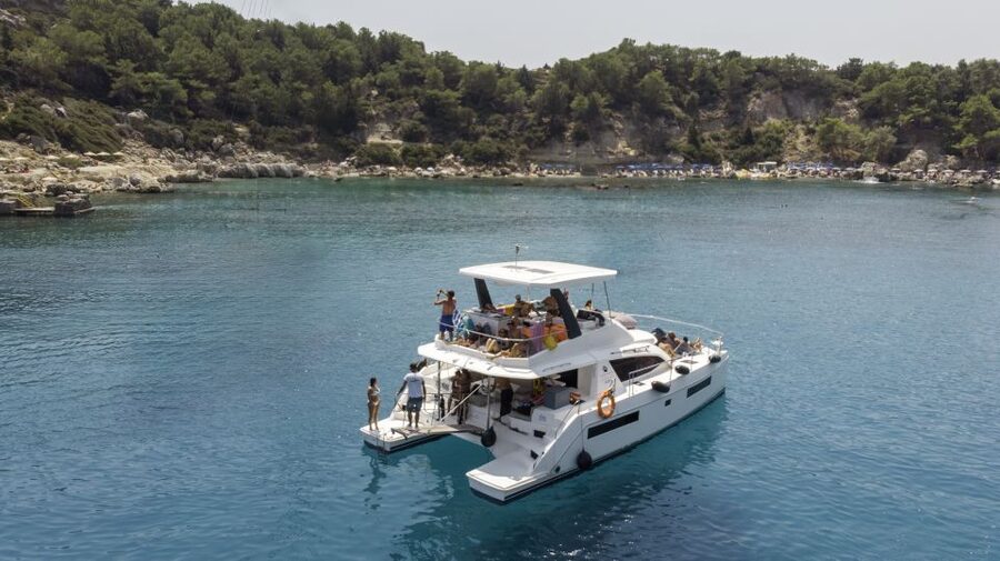 Rhodes: All-Inclusive Catamaran Cruise with Lunch and Drinks - Starting at Mandraki Harbor at 10:00