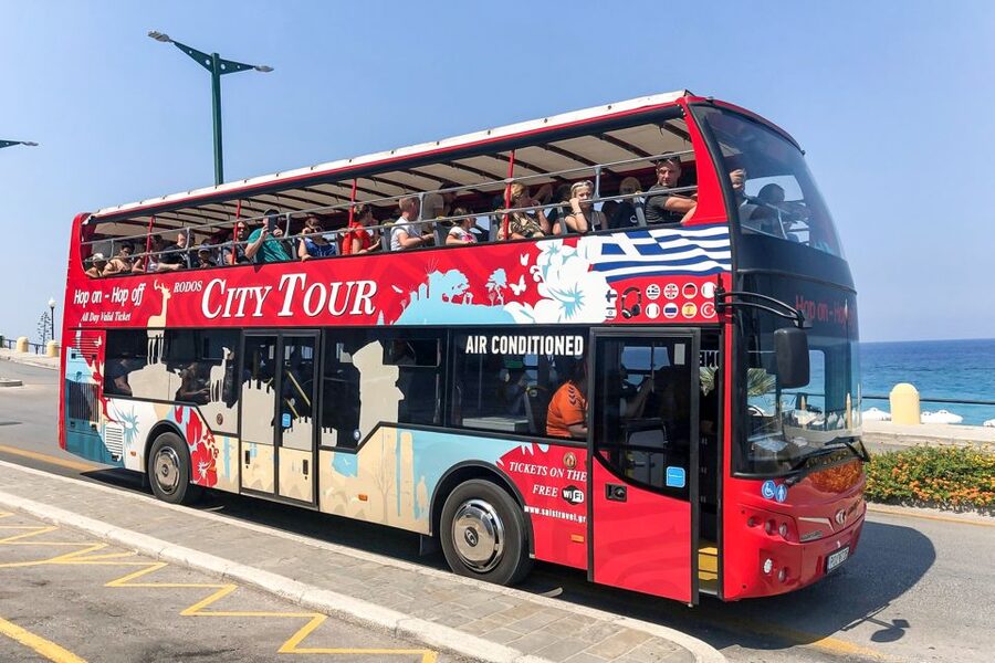 Rhodes: Hop-On Hop-Off Sightseeing Bus Tour - Boarding at Aktaion and the cruise port