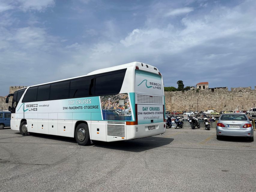 Rhodes: Lindos Bus Tour with Free Time to Explore - Arriving at Lindos and getting your bearings