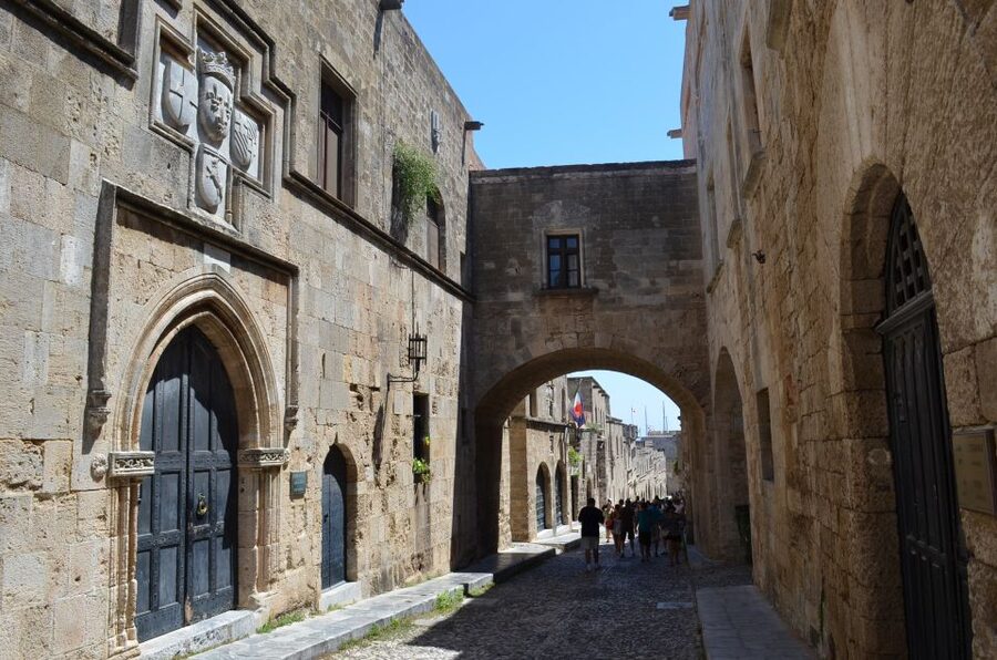 Rhodes: Old Town Walking Tour with Guide - Greek coffee, bakery treats, and a welcome pause