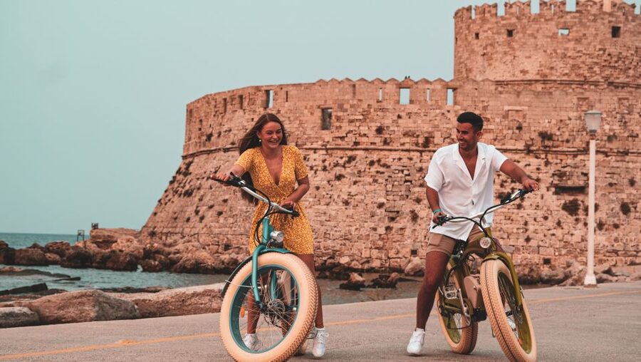 Rhodes: Retro eBike Highlights Tour w/ Personal Photographer - What the photography adds