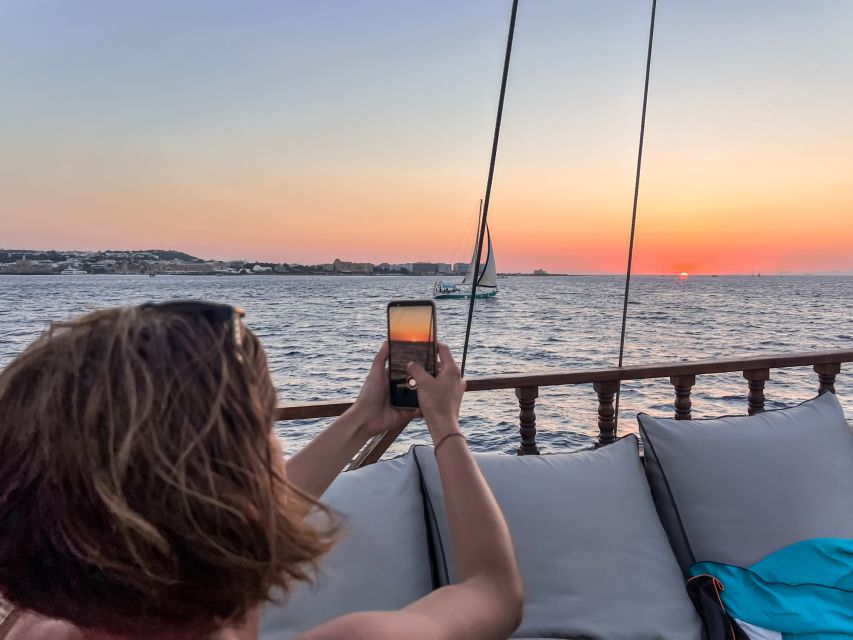 Rhodes: Sunset Cruise with Greek BBQ and Unlimited Drinks - What unlimited drinks really add to the evening