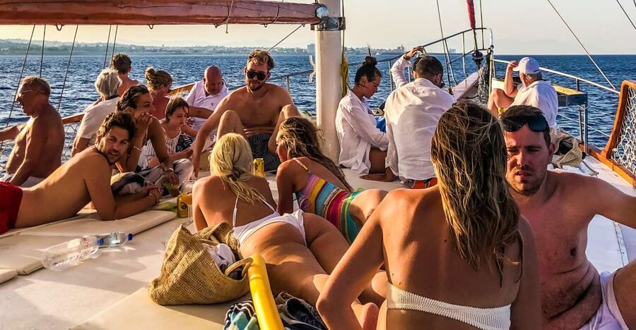 Rhodes Town: Sunset Boat Cruise with Drinks & Snacks - Why this Rhodes cruise works so well