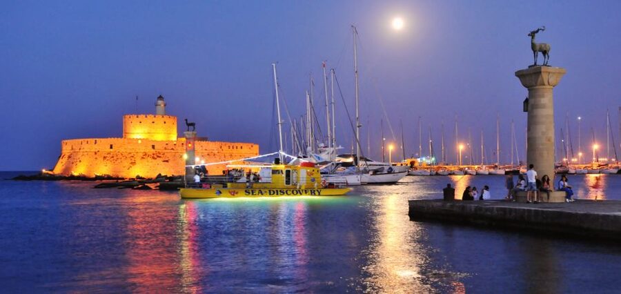 Rhodes Town: Yellow Submarine Cruise with Underwater Views - Small extras and crew service