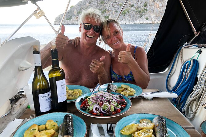 Sailing Cruise in Nafplio | with Local Treats - Leaving Nafplio from the Bourtzi waterfront