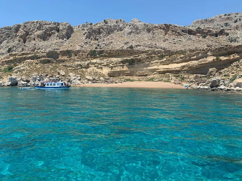Sailing tour around Lindos with food and drinks - Red Sand and the first swim