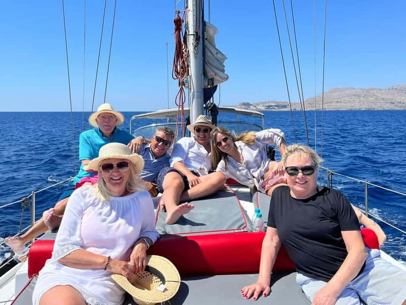 Sailing tour around Lindos with food and drinks - What the different sailing schedules mean
