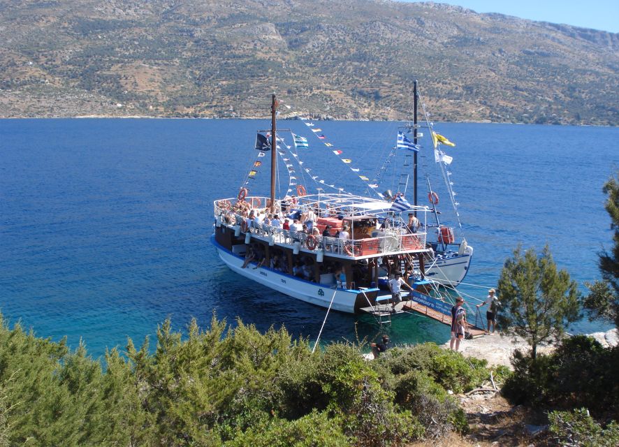 Samos: Boat Tour with BBQ Lunch to Samiopoula - Leaving Pythagorion on a traditional caique