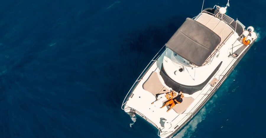 Santorini: Caldera Private Power Catamaran Cruise - Key points at a glance