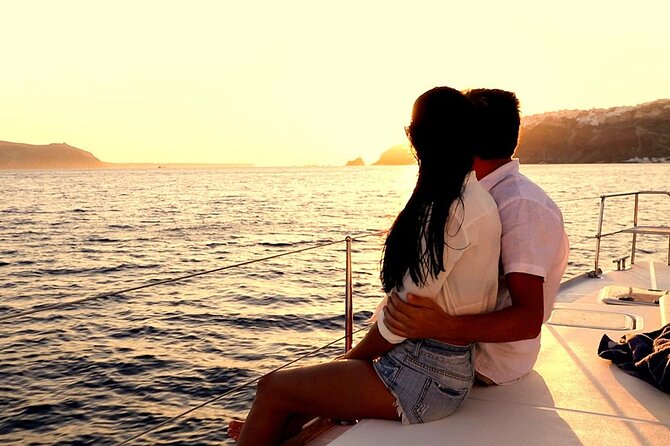 Santorini Catamaran Cruise with Greek Meal, Open-Bar and Sunset - Hotel pickup is useful, but allow extra time