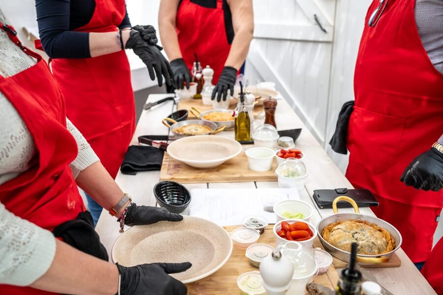 Santorini: Cooking Class with Lunch and Wine Tasting - Key points to know before booking