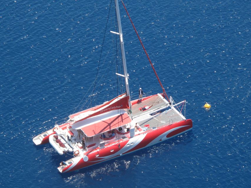 Santorini: Dream Catcher 5-hour Sailing Trip in the Caldera - Around Indian Head Mountain and the Venetian Lighthouse