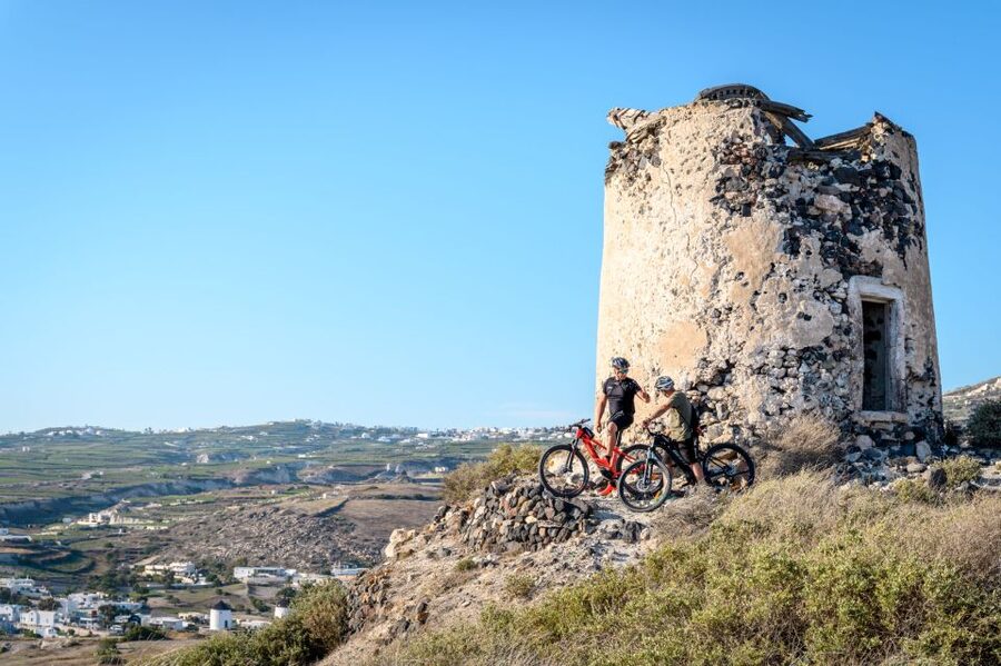 Santorini e-bike guided tours - Starting at EasyBikeSantorini