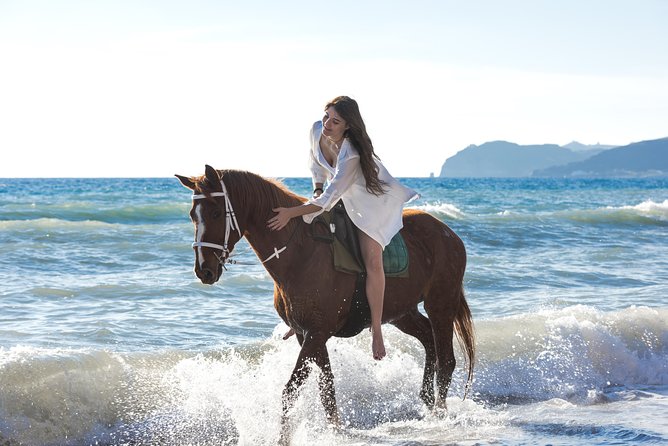Santorini Horse Riding to Black Sandy Beach - Getting comfortable before the trail